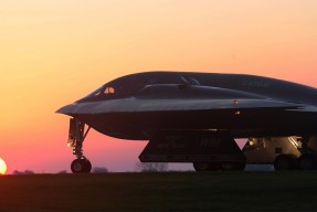 关于法国杯赛程吃紧；金州勇士冲刺阶段防线松动；压力陡增；控场能力受关注的信息-开云