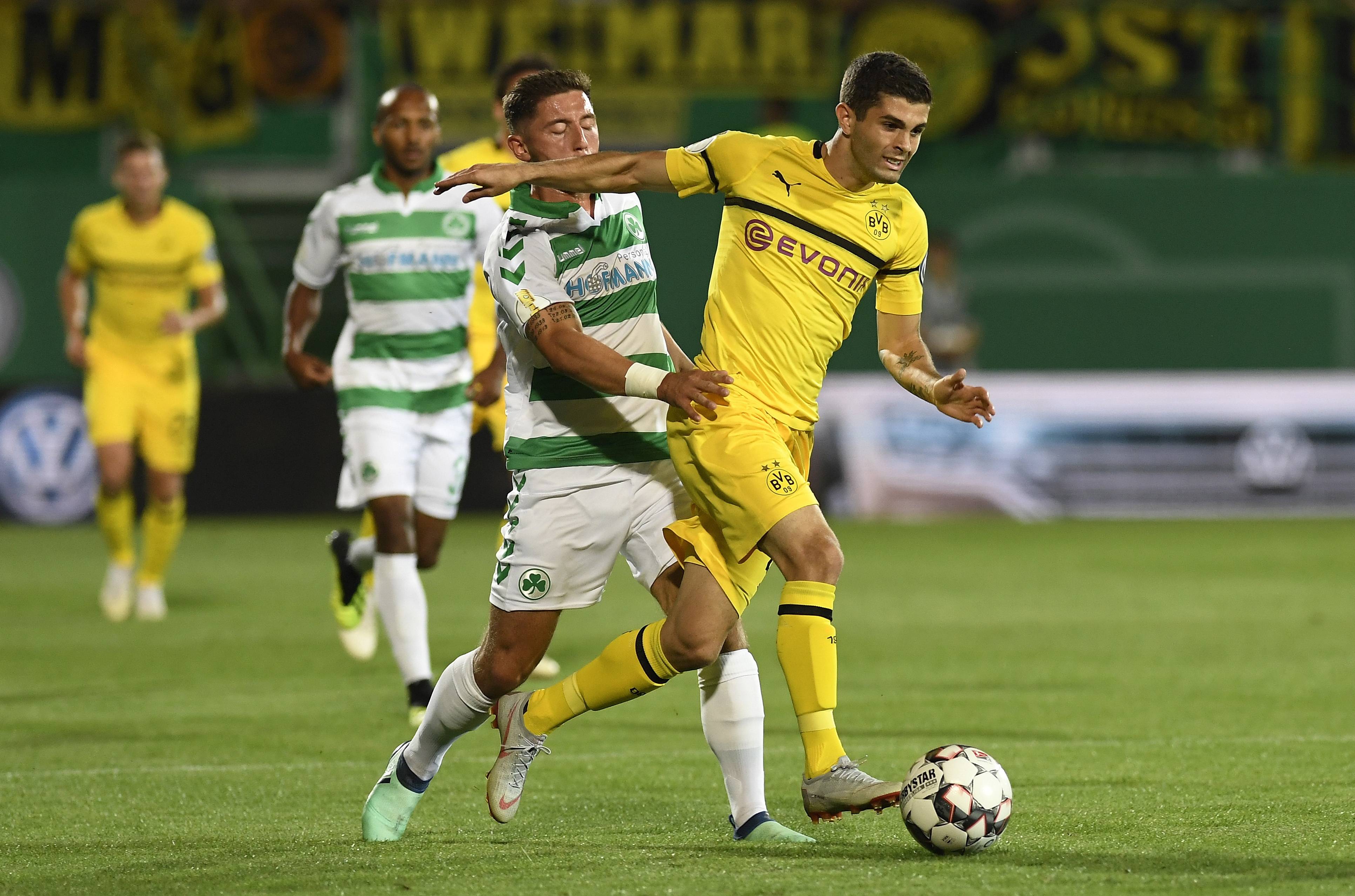 加时末段德甲传出新动向，曼联单刀错失，管理层表态：信心回归，赛季目标并未改变的简单介绍-爱游戏  第1张